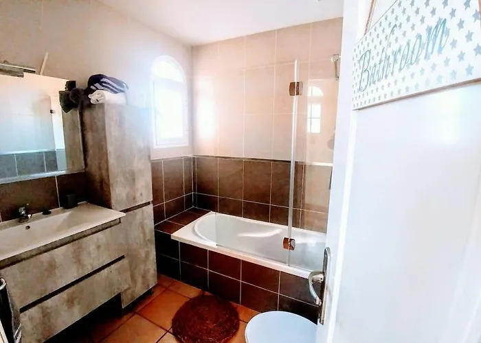 Villa Cloud Castle *